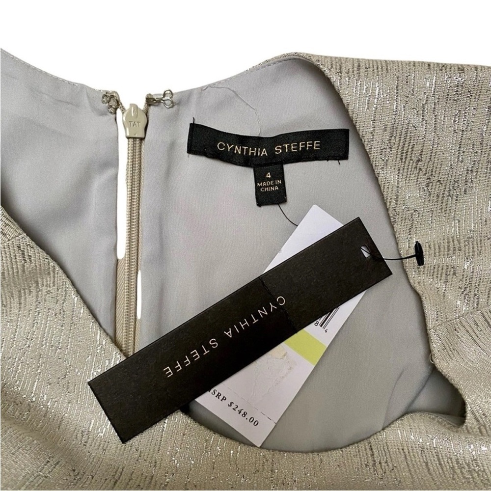 Cynthia Steffe Silver Metallic Fit & Flare Cocktail Dress Bow Waist Size 4 NWT - Picture 11 of 12